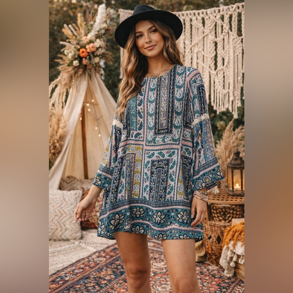 ✨ Umgee Boho Patchwork Paisley Dress - Small